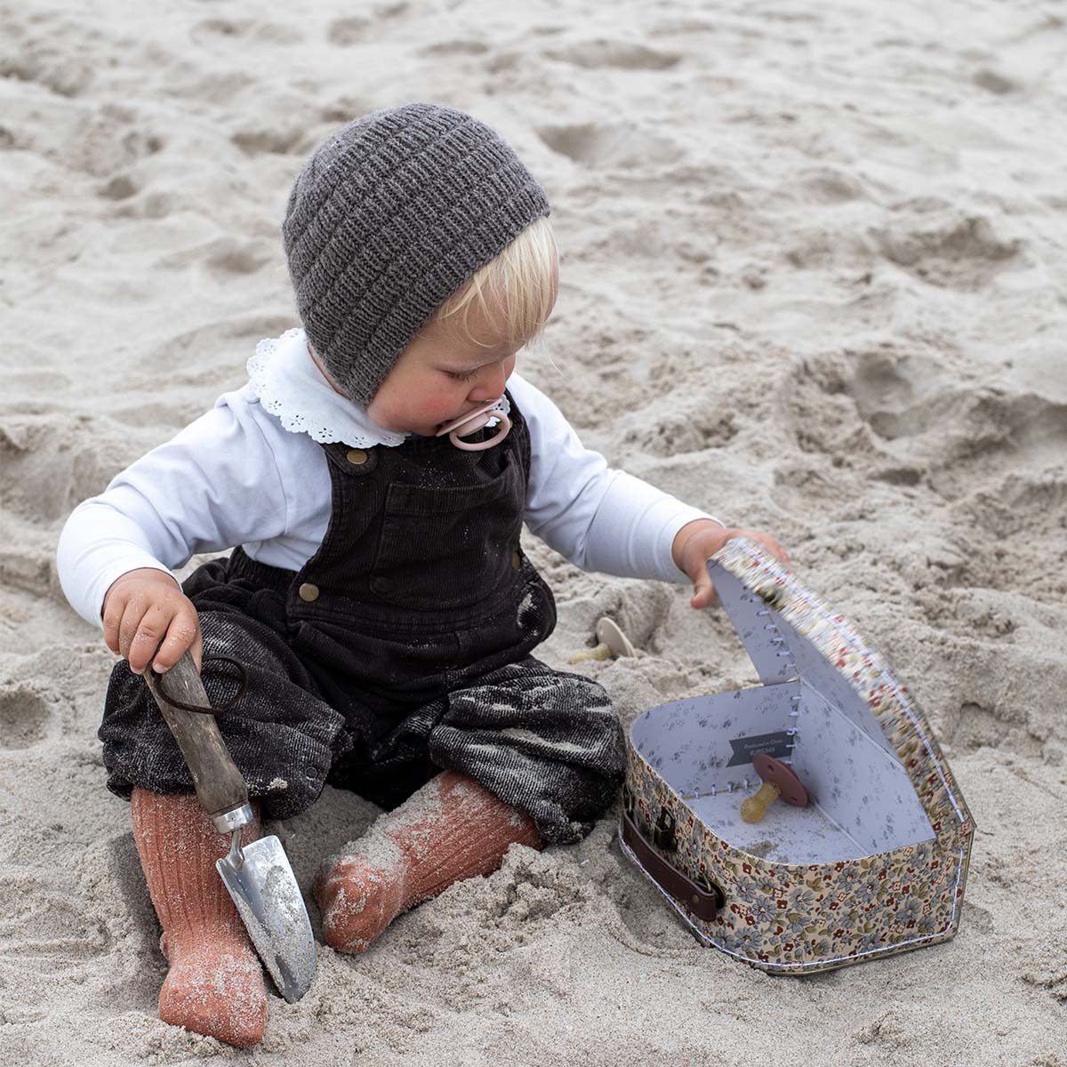 Colour Latex 6mån+ Symmetrisk (Blush/Woodchuck) 2 st