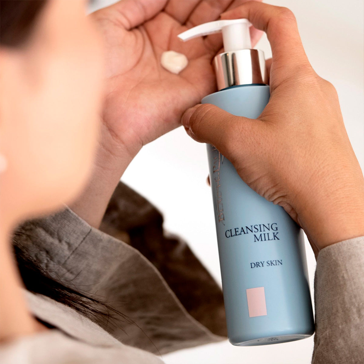 Rengöringsmjölk til Torr Hud