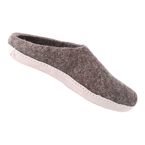 Ulltoffel (100 % ren ull) m. sula i skinn - Brun