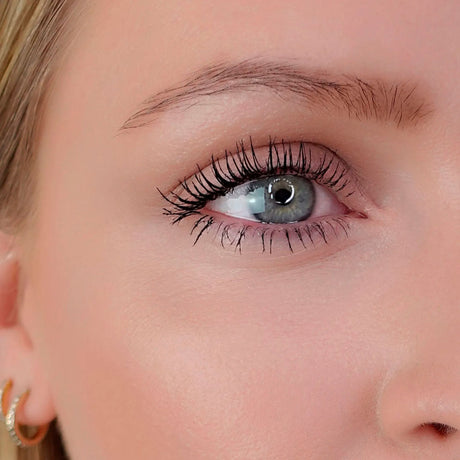 Beyond Volume & Curl Mascara m. ögonfransserum
